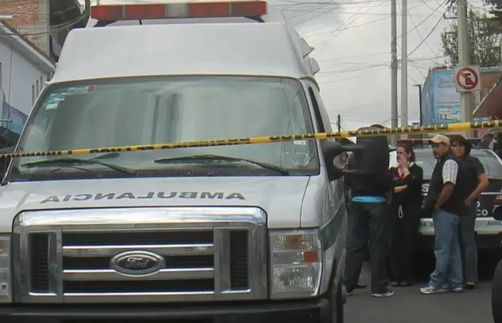 Muere tras desvanecerse cuando vendía frutas y verduras en camellón de Veracruz