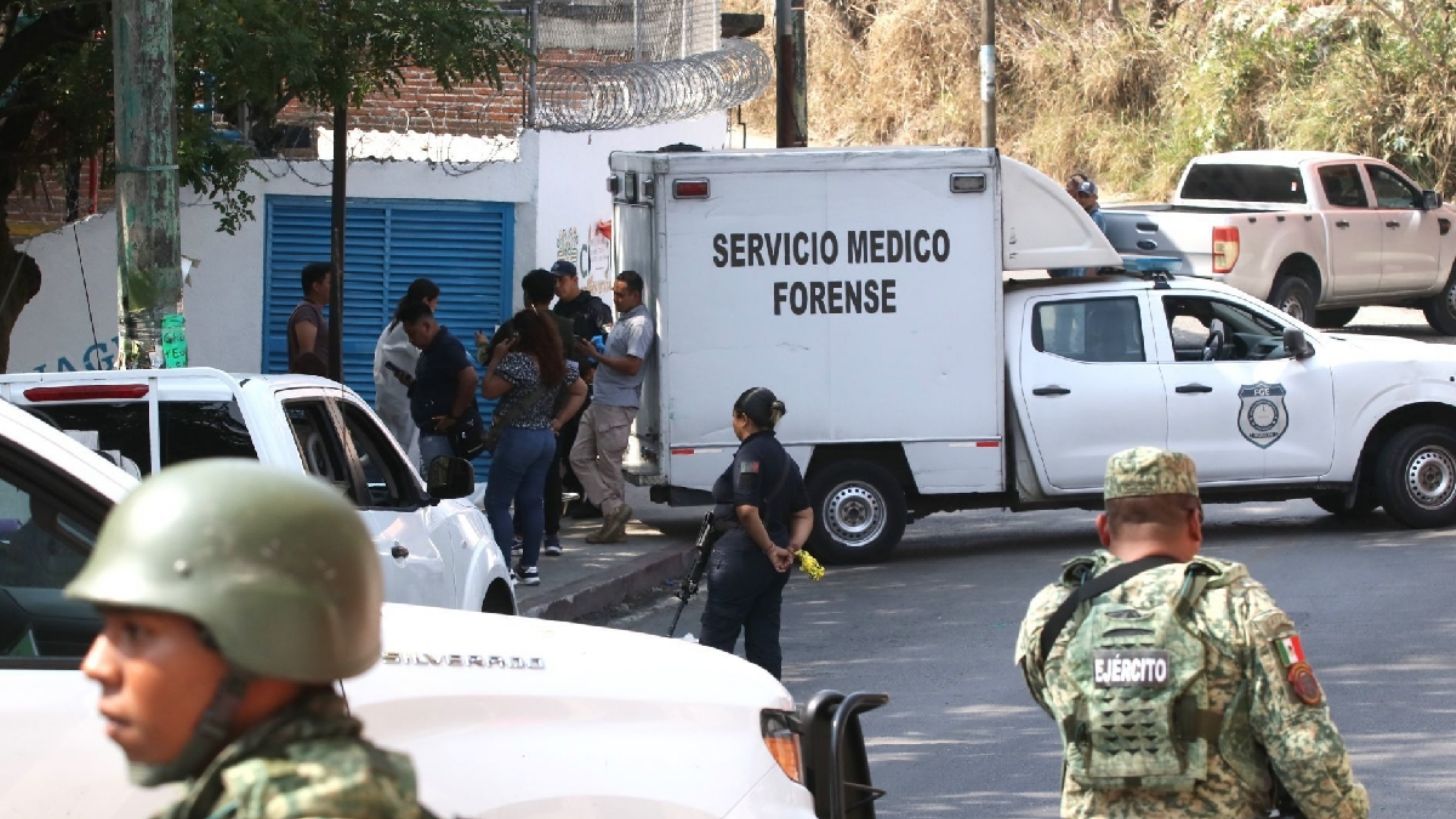 Incendio en clínica de rehabilitación en Guanajuato deja 12 muertos