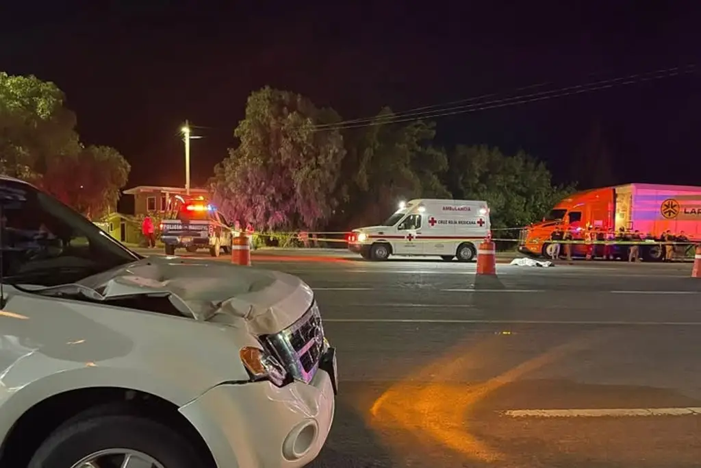 Sacerdote atropella accidentalmente a trailero. Esto hizo junto al cuerpo sin vida
