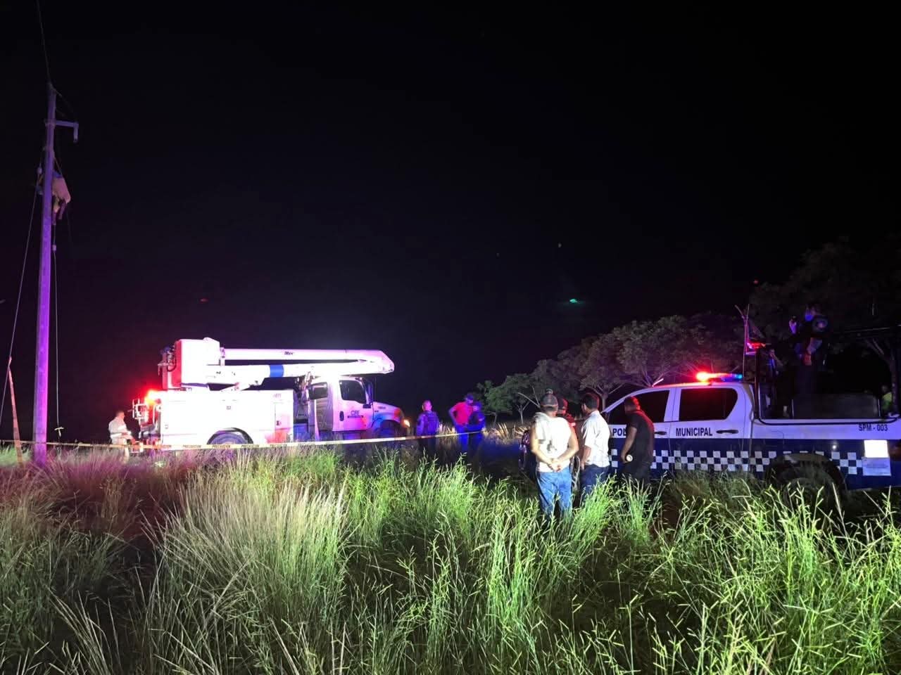 En Alvarado denuncian estafas de presuntos trabajadores de CFE