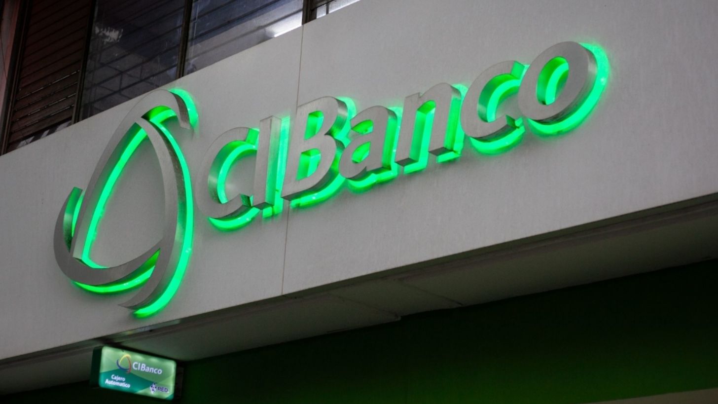 Hacienda pidió prórroga de 45 días para sanciones de CIBanco, Intercam Banco y Vector Casa de Bolsa