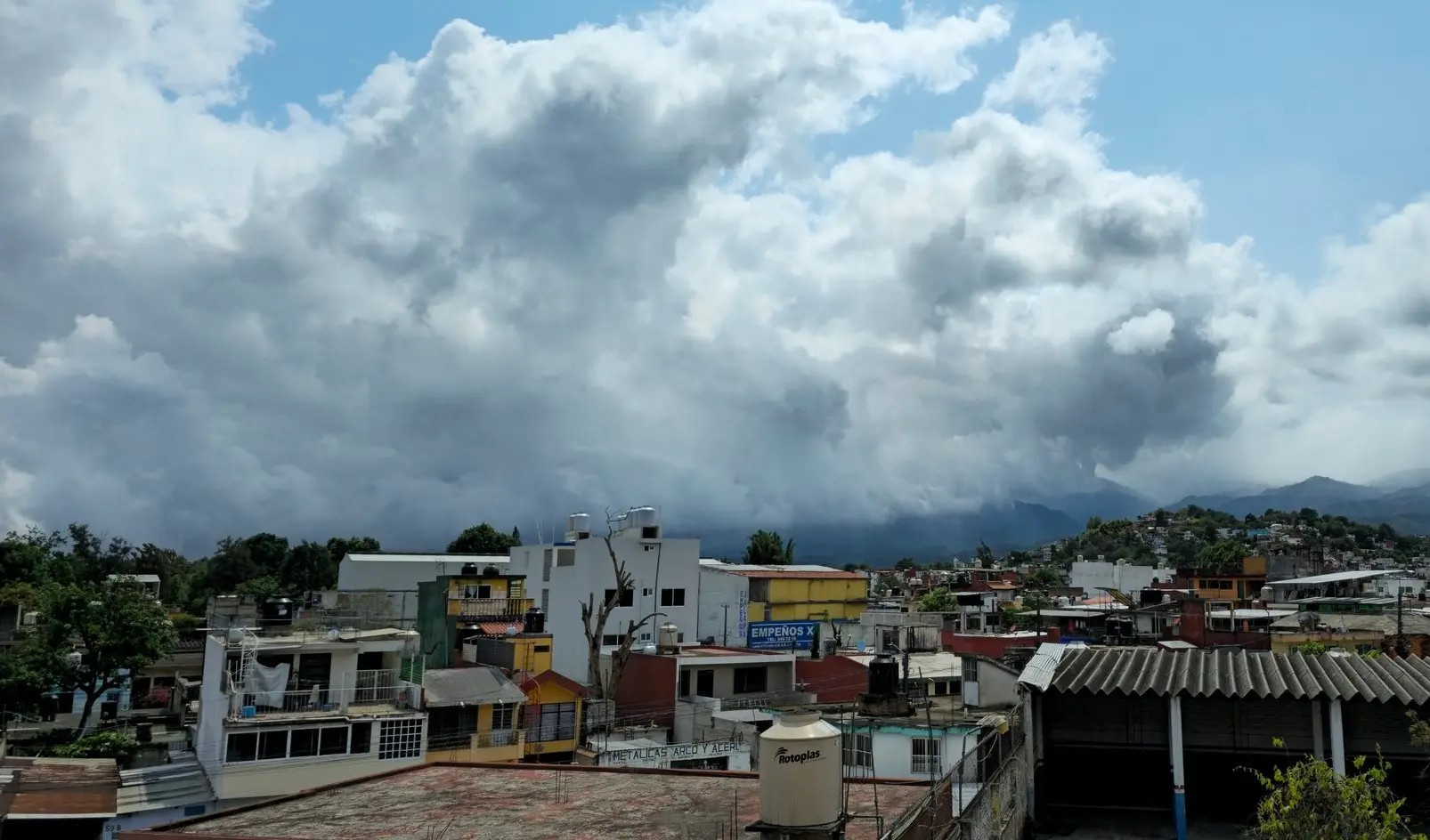 Clima en Veracruz: este miércoles continuará el calor y las lluvias