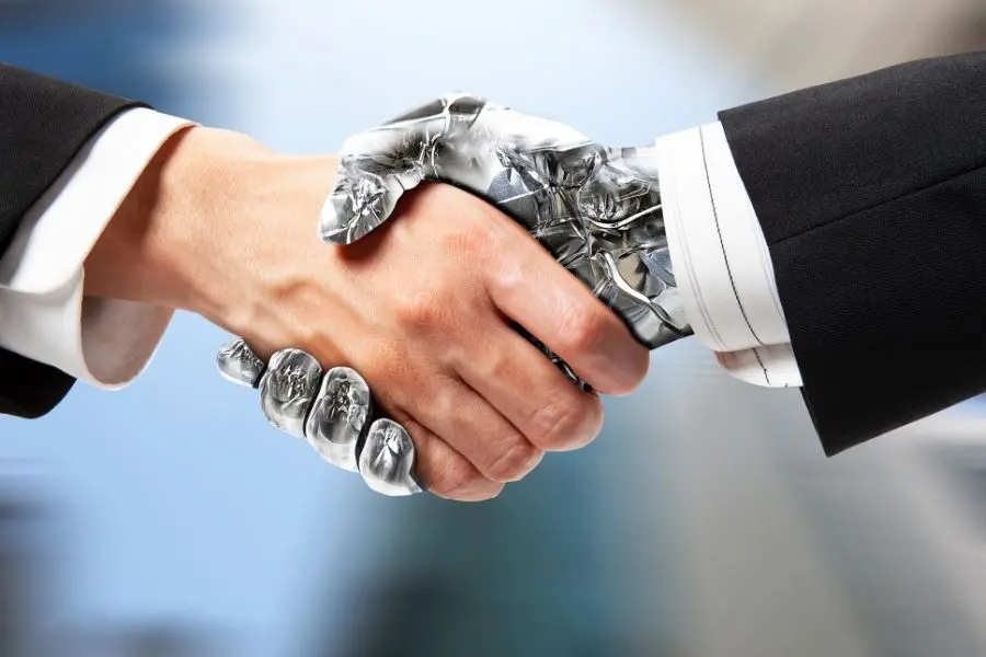 Empresarios de Veracruz ven riesgo de que la IA reemplace trabajos