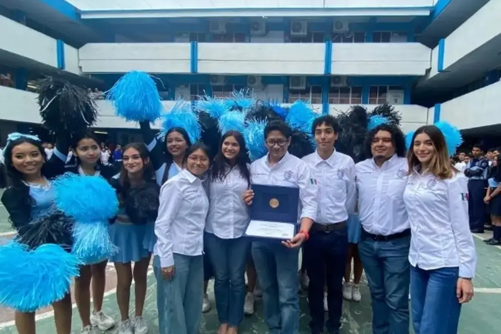 Ganadores del Cetmar de Veracruz aún no reciben dinero del premio que obtuvieron en Dubai