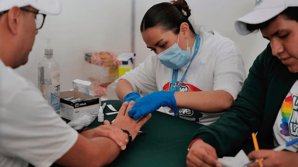 VIH en México registra repunte histórico con más de 12 mil casos en nueve meses