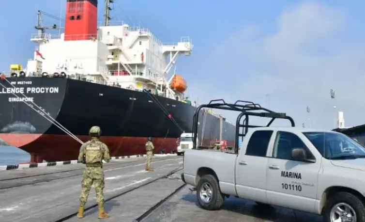 Aduanas de Veracruz estarían ligadas a red de huachicol fiscal