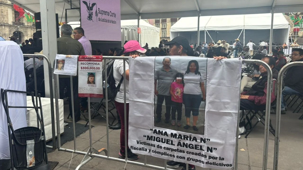 Desde el Zócalo, madres buscadoras piden reunión con Hugo Aguilar, próximo presidente de la Corte