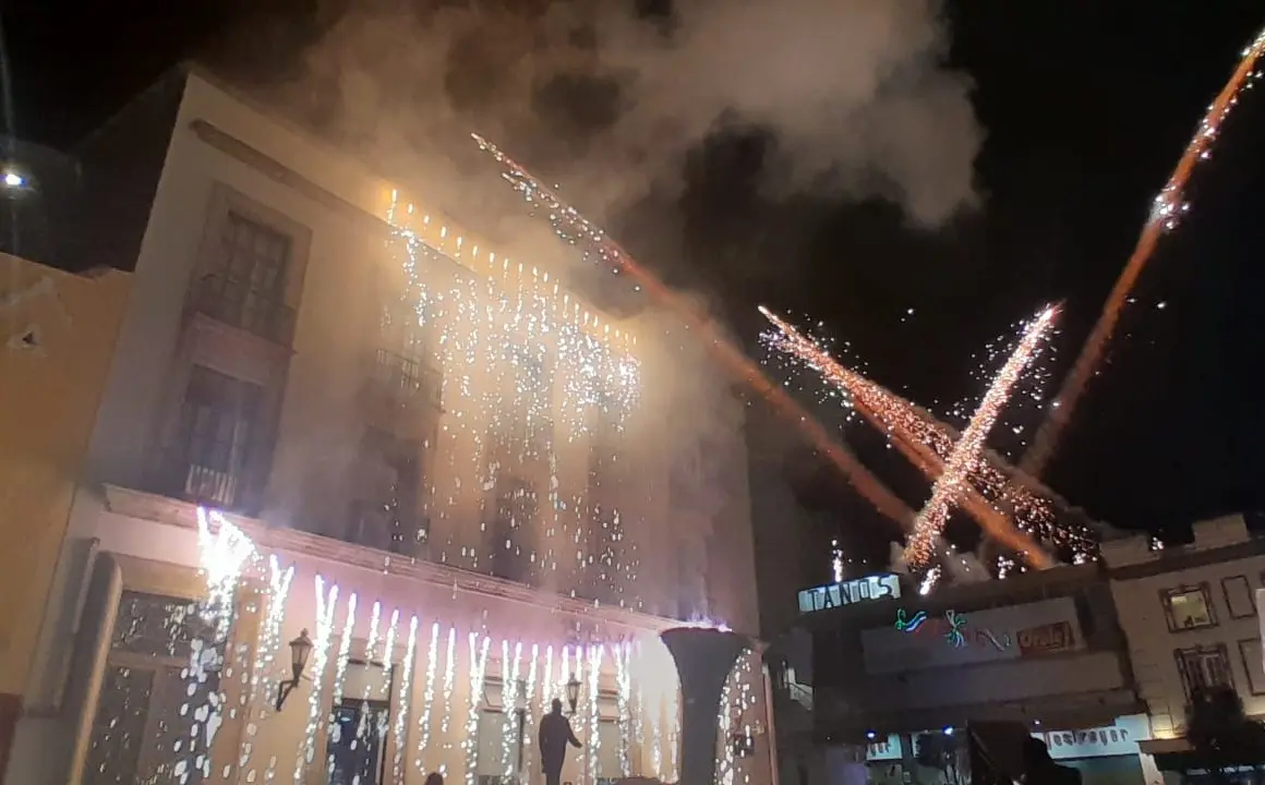 Nos mintieron: animalistas acusan uso de pirotecnia en el Grito