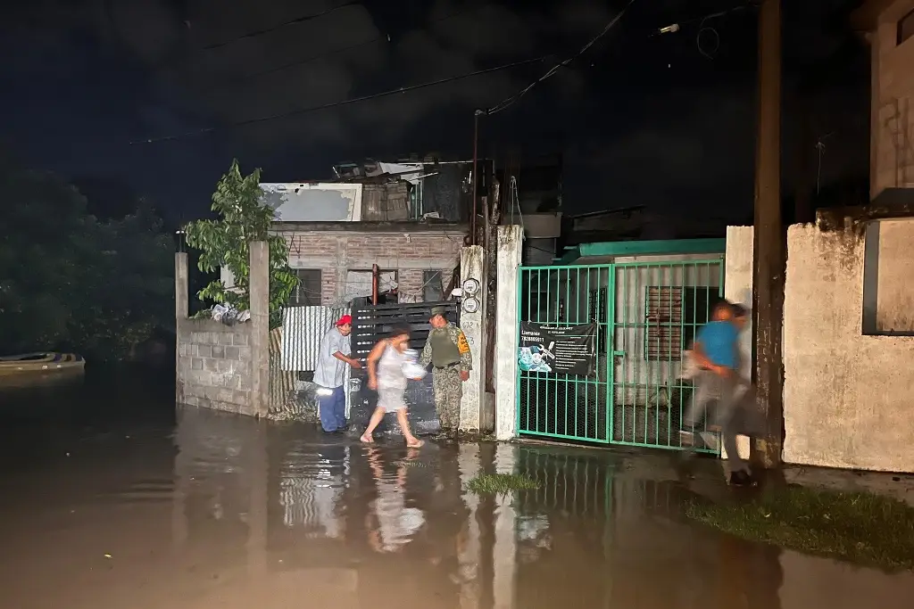 Sigue aumentando el nivel del Río Cazones. Estos son los puntos críticos