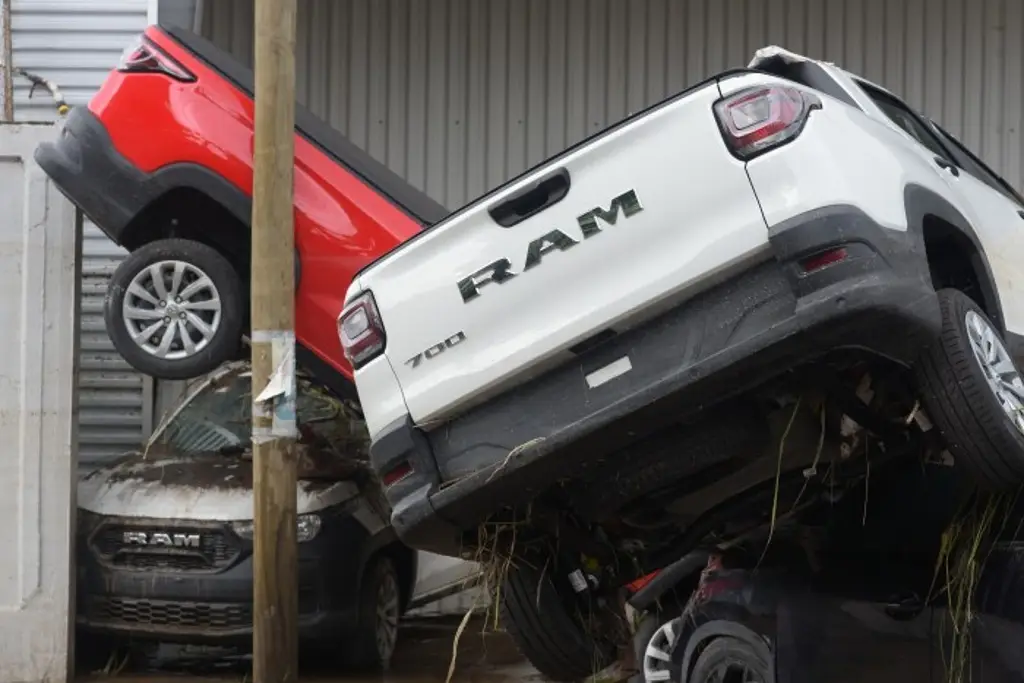 En Veracruz 300 mil afectados y 6 municipios incomunicados: Nahle