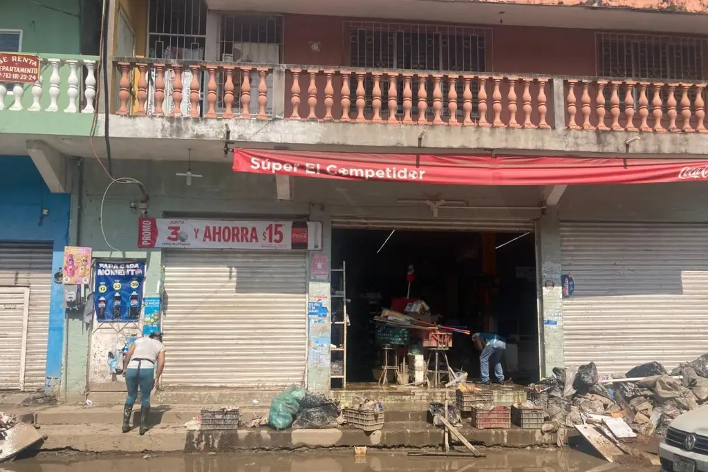 Dan fecha de entrega de apoyos y enseres a afectados por inundaciones en Veracruz