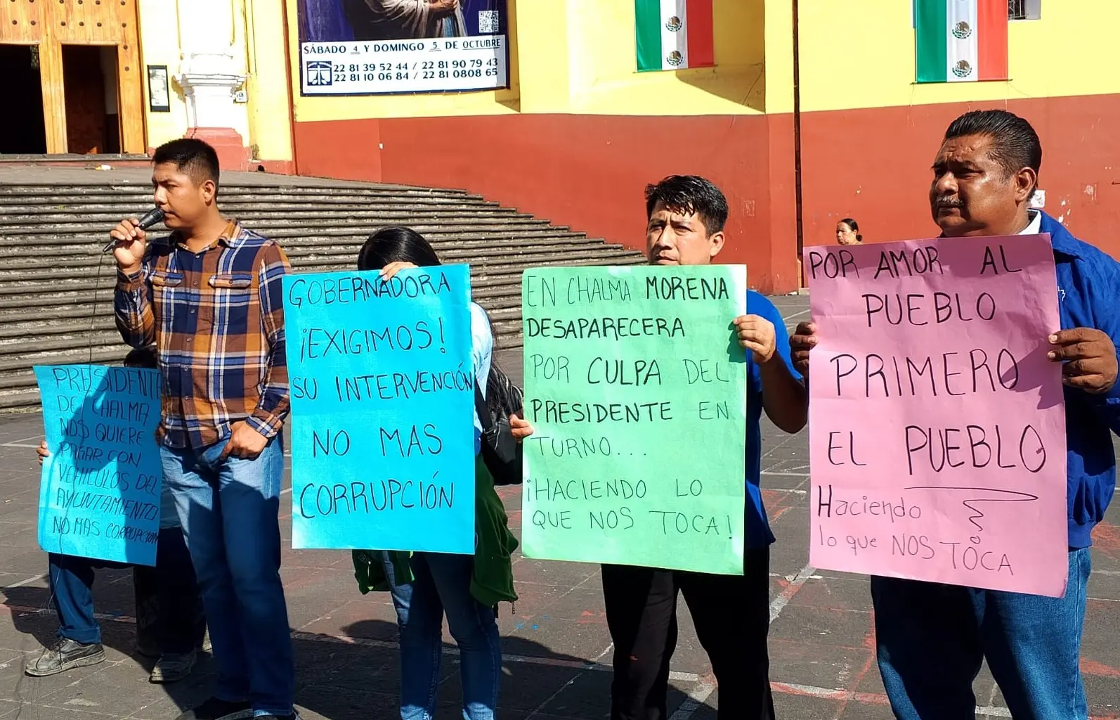 Alcalde de Chalma propone pagar deuda con patrullas y camiones