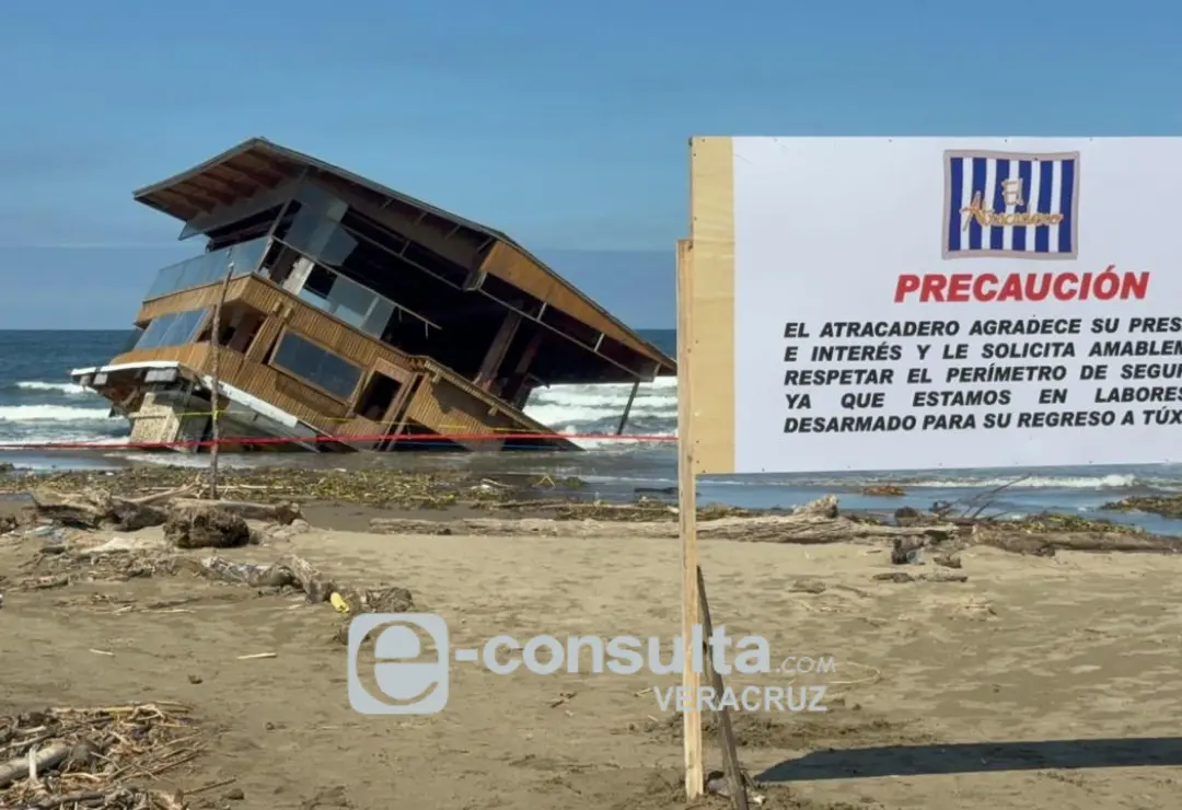 Esto pasará con El Atracadero, arrastrado de Tuxpan a Coatza