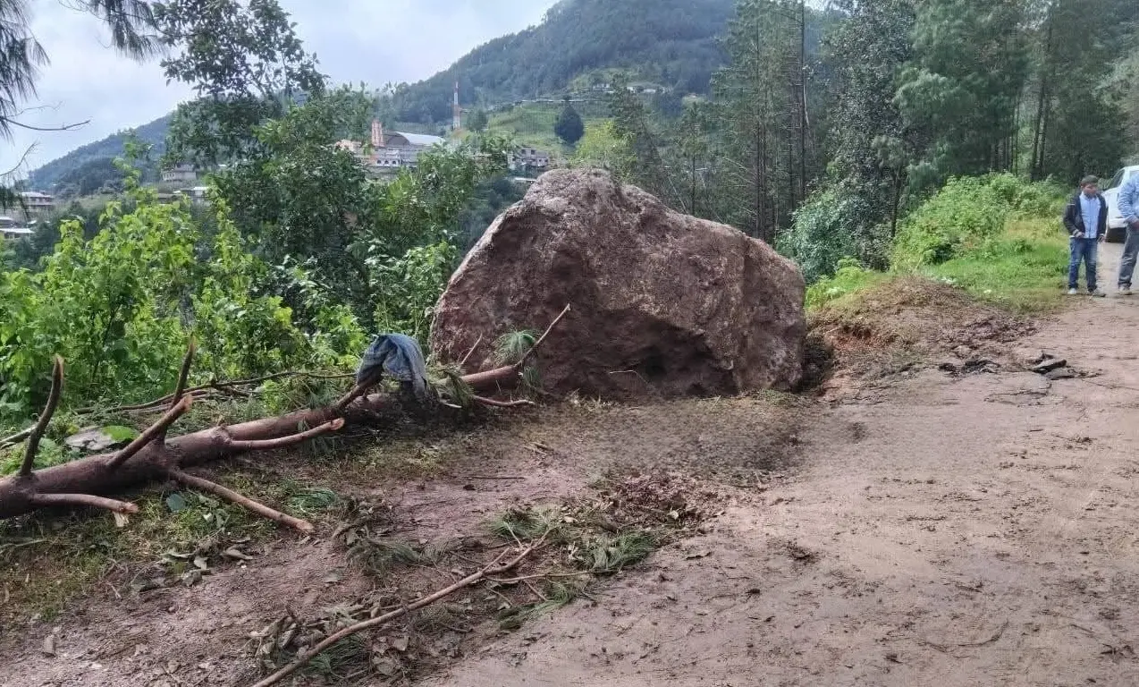 Acusan abandono del gobierno de Veracruz tras lluvias en Tequila