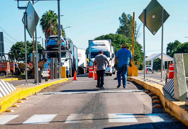 Si no cumplen, volverán los bloqueos con más fuerza, amenaza de transportistas
