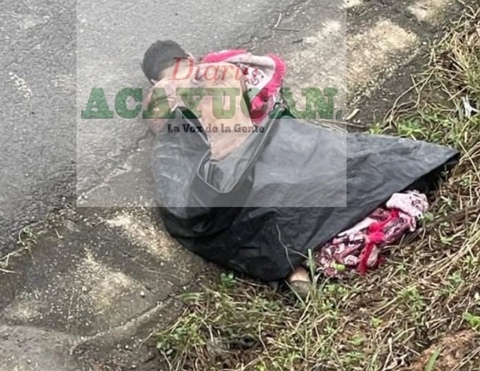 Arrojan cadáver cerca de la caseta de Acayucan en la autopista Acayucan, Ver