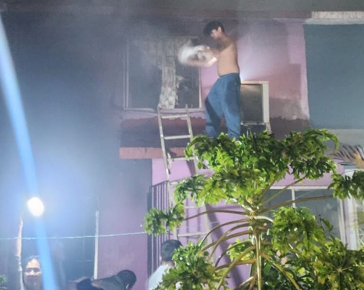 Muere adulta mayor tras incendio en colonia de Coatzacoalcos