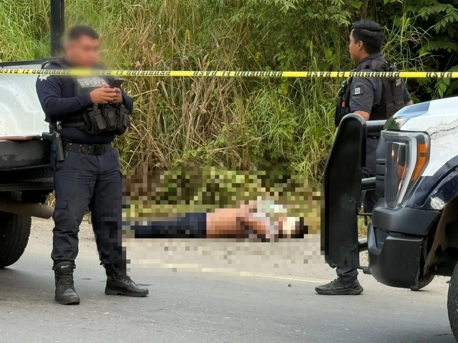 Hallan muerto a expolicía de Texistepec; tenía huellas de tortura