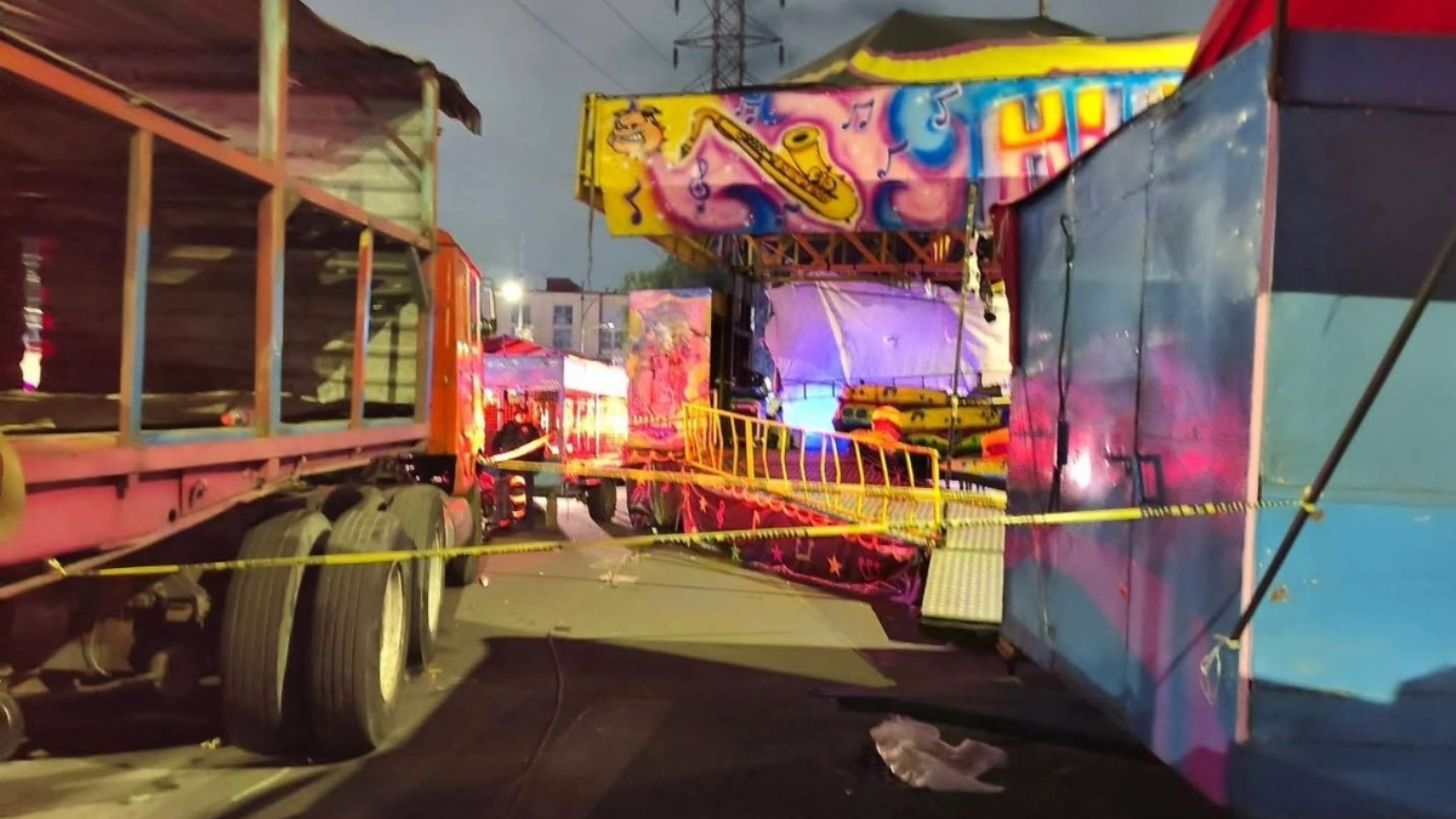 Feria en Coyoacán termina en tragedia tras falla en juego mecánico, reportan un muerto y un herido
