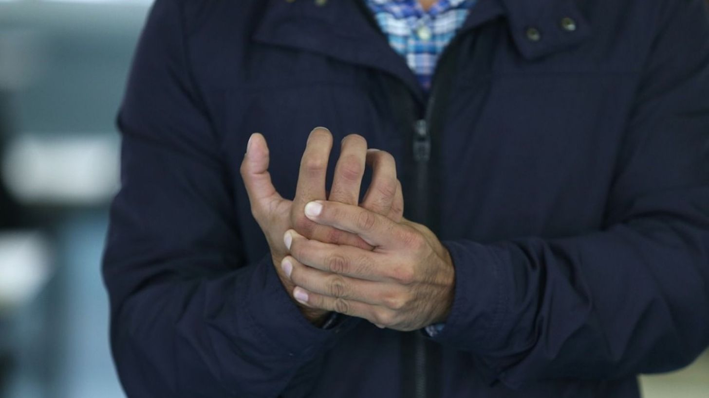 ¿Qué es la ataxia, rara enfermedad del cerebro que azota familias enteras en municipio de Veracruz?