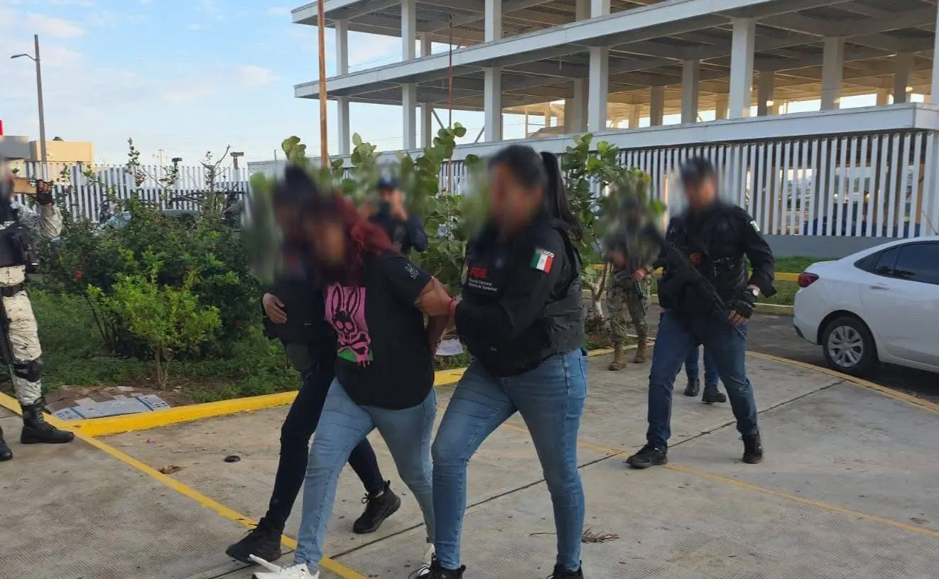 Detienen a presuntos asesinos de un hombre en fiesta de Coatzacoalcos