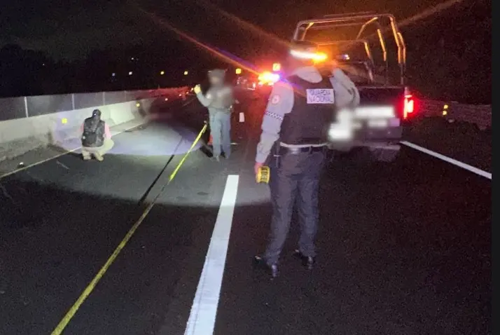 Mujer muere arrollada en la autopista Xalapa–Perote, en el Fresno