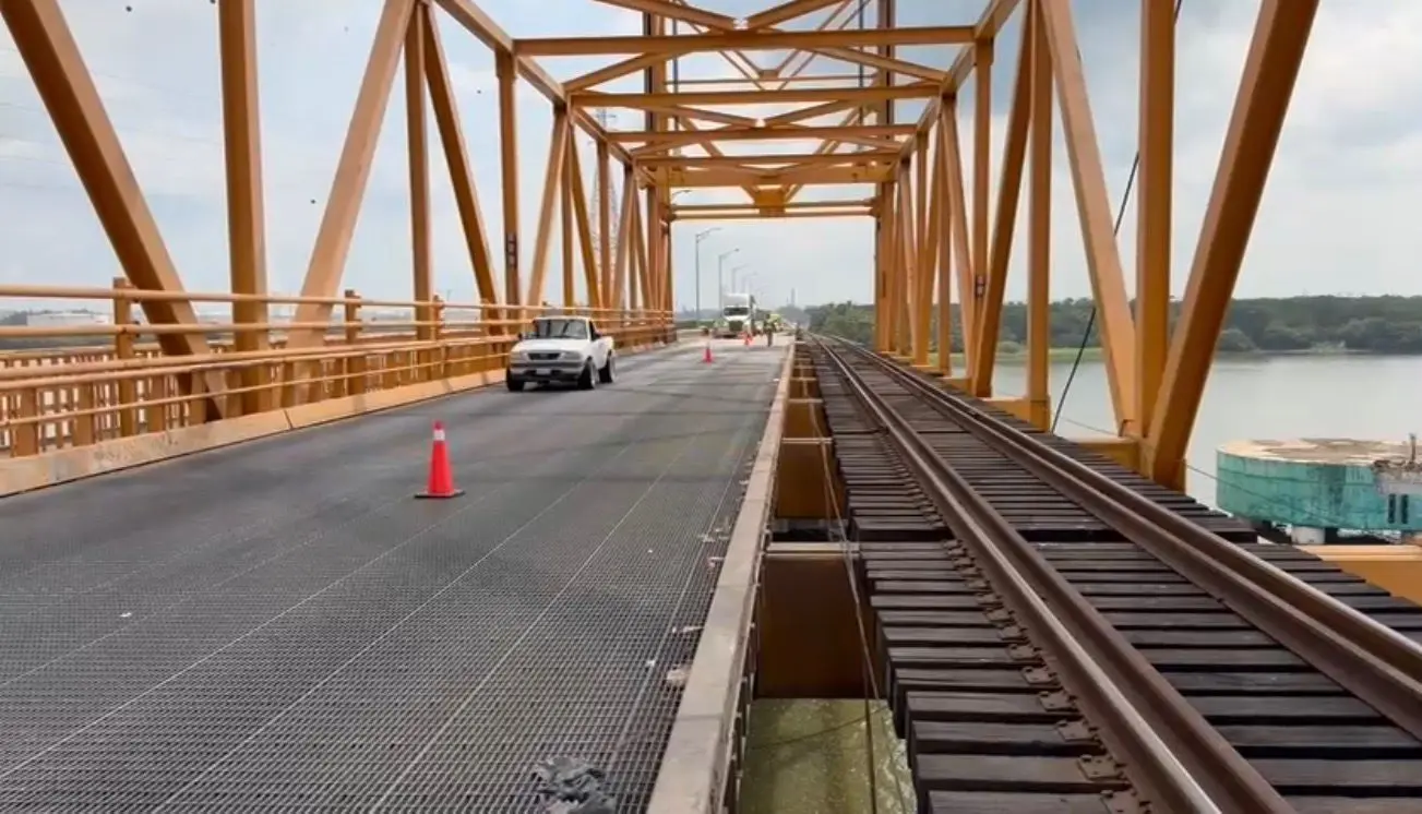 Desaparecido, hombre que cayó del puente Coatzacoalcos I al río