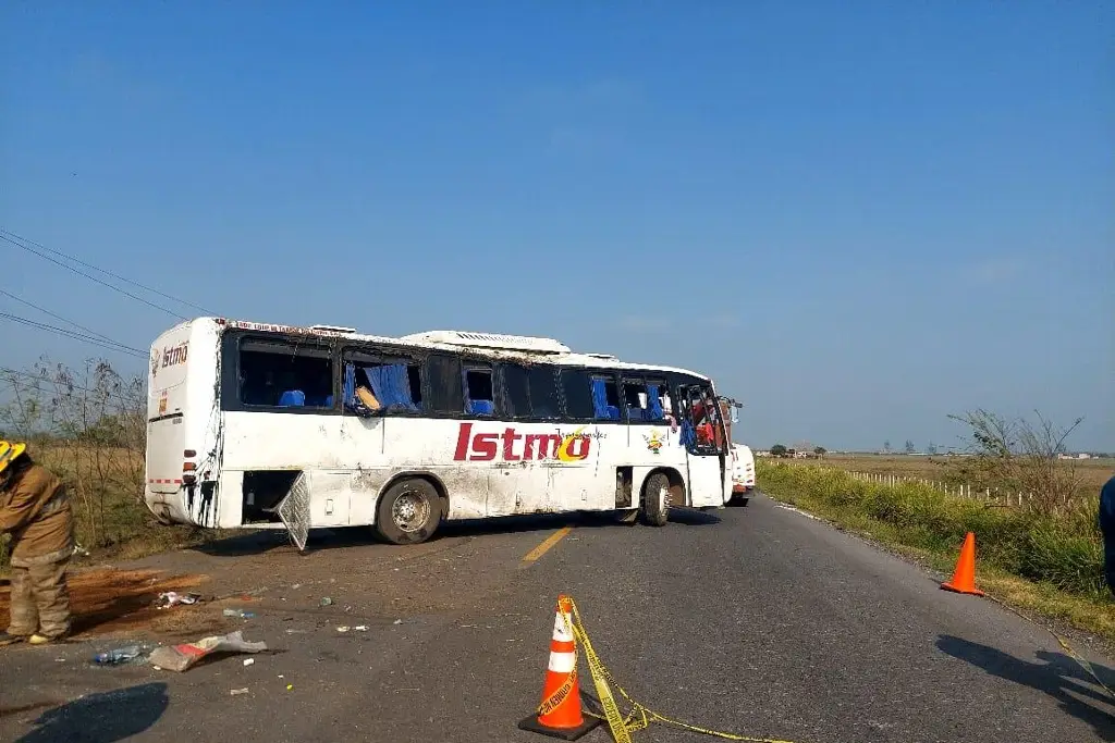 Revelan posible causas de accidente en la Paso del Toro-Alvarado donde murió una bebé