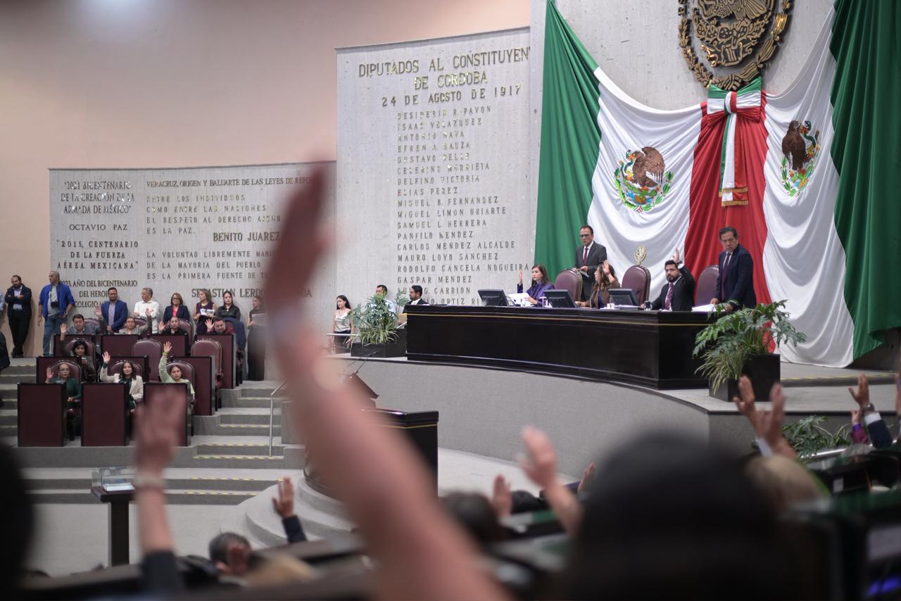 Incorporan el término “Gobernadora” en la Constitución Política del estado