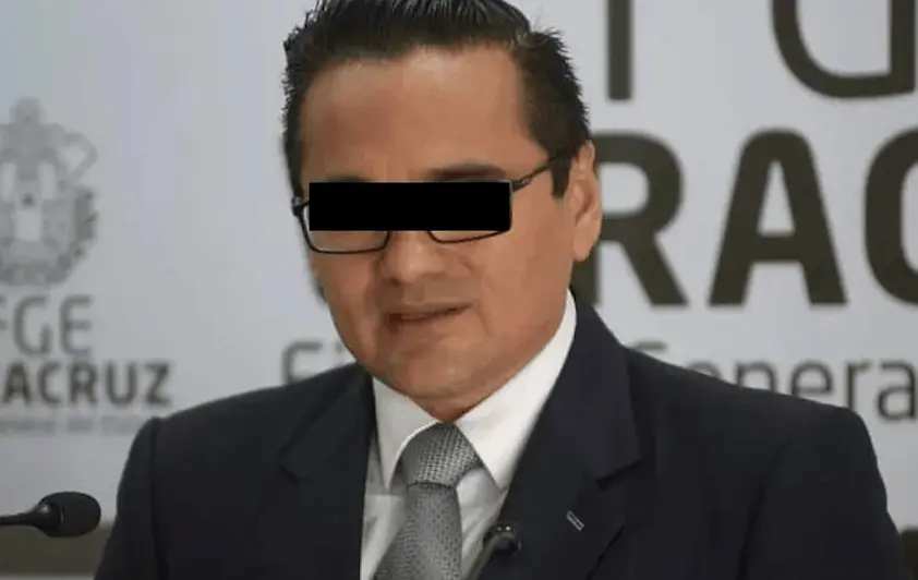 Vinculan a proceso a exfiscal Jorge Winckler por 3 delitos