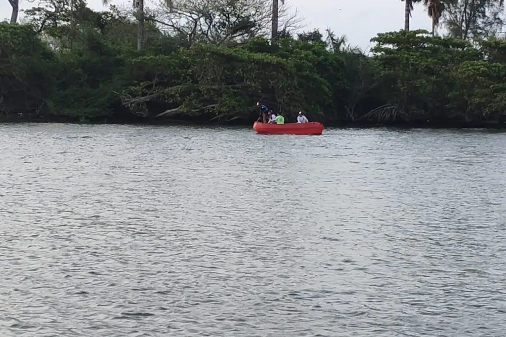 Localizan a hombre que se metió a nadar al río Jamapa y ya no salió