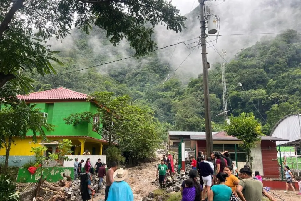 A 6 meses después de inundaciones, comunidad al norte de Veracruz sigue sin lugar para reubicación