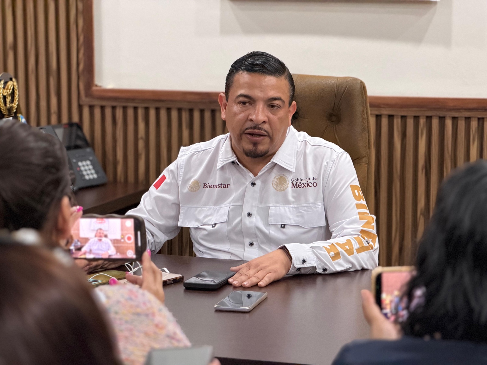 Arranca en Xalapa credencialización del Servicio Universal de Salud: Gómez Cazarín