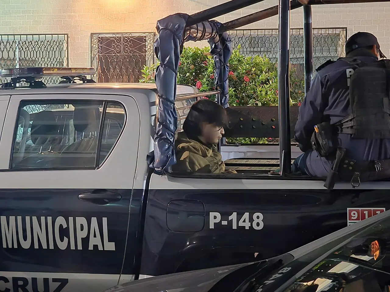 Vecinos atrapan a agresor de mujer en colonia de Veracruz
