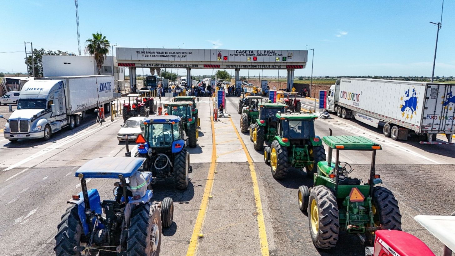 Productores liberan casetas en Sinaloa, no descartan otras acciones si no avanzan negociaciones