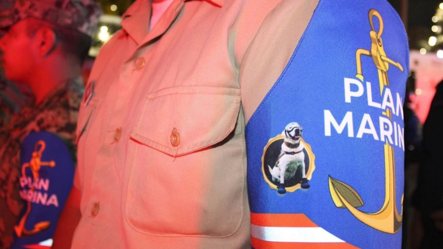 Marina despliega 100 elementos para apoyar sofocación de incendio en Refinería Olmeca Dos Bocas