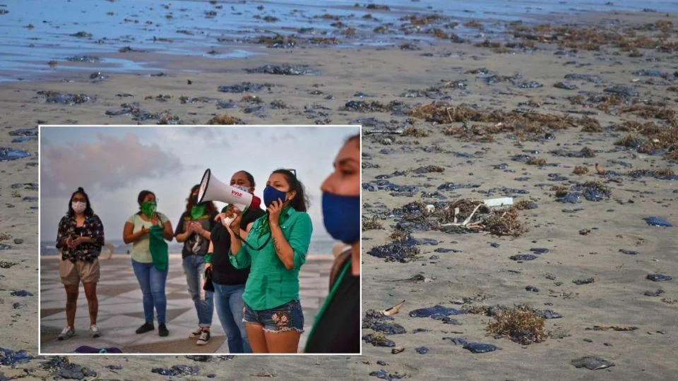 Anuncian marchas en Veracruz por derrame de petróleo que cumple un mes