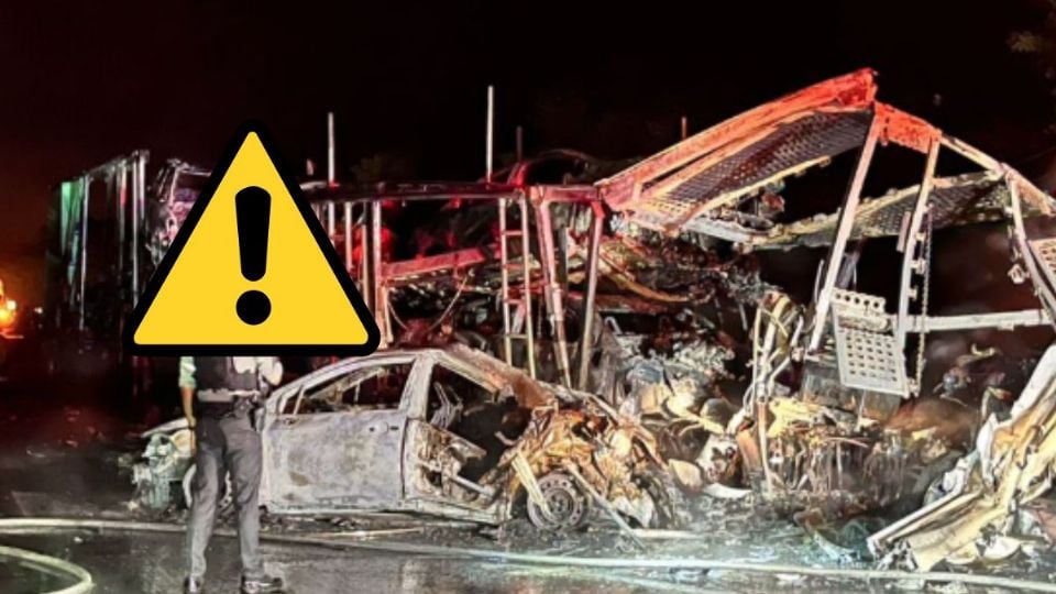 Sin paso en autopista Isla – Acayucan por incendio de tráiler y coche hoy 10 de abril