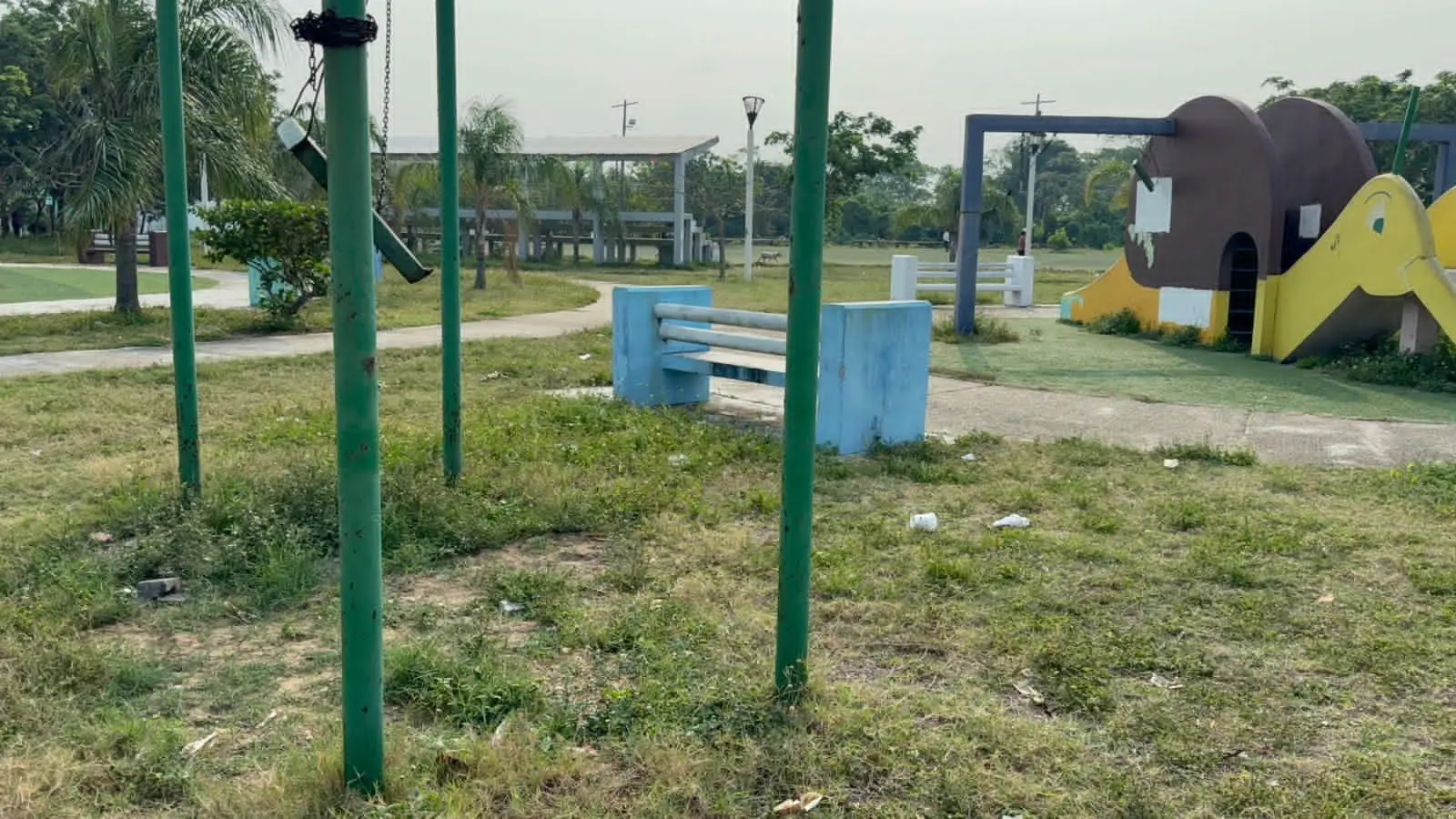 Hallan a mujer muerta en parque de Coatzacoalcos