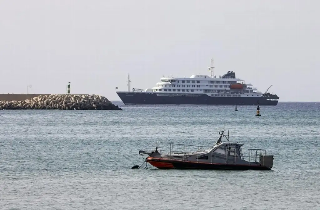 Cabo Verde apoyará en evacuación de pasajeros enfermos de hantavirus del crucero