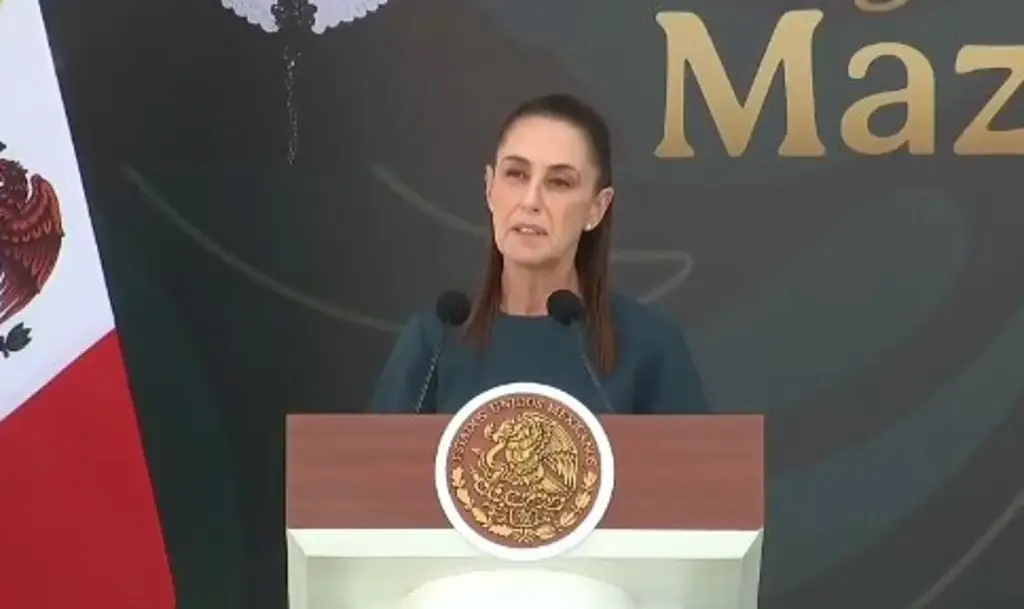‘A quienes piensan que la Presidenta se arrodilla están destinados a la derrota’: Sheinbaum