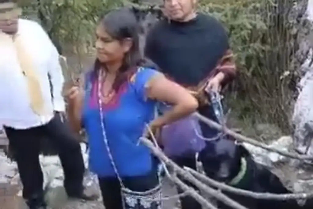 Casi linchadas, por meter a su perro a un río considerado como ‘sagrado’