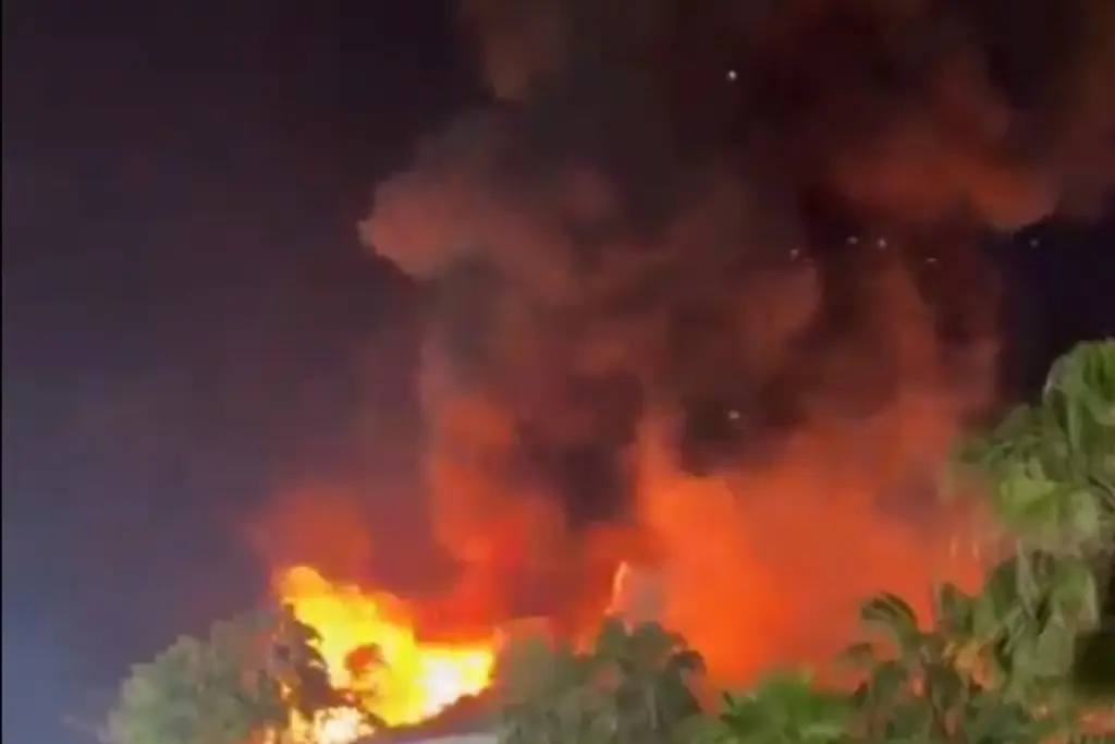 Deja 5 muertos el fuerte incendio en la Feria de Tabasco