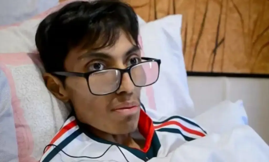 Fallece Kevin tras cumplir su último deseo de abrazar a sus padres