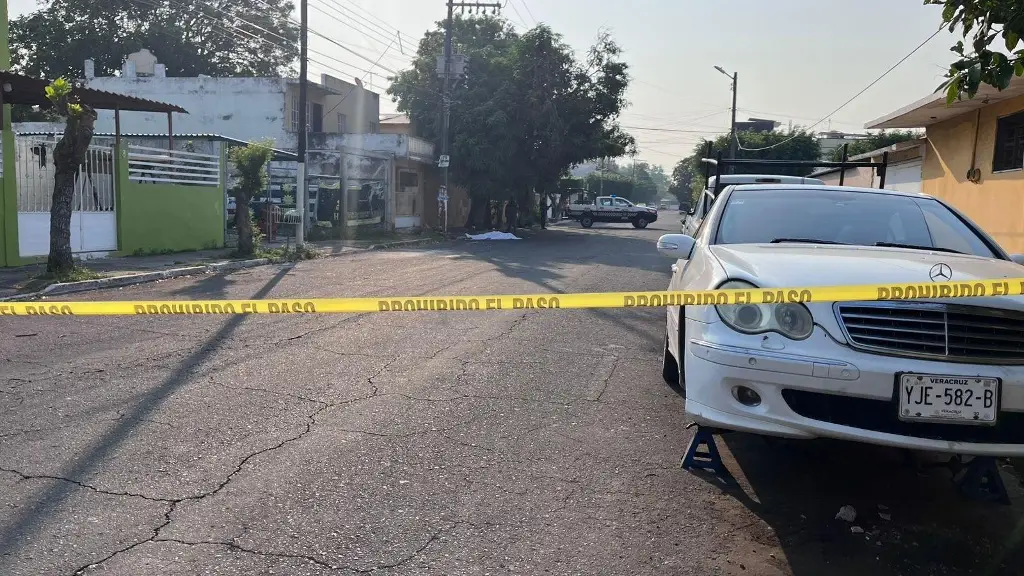 Muere hombre en calles de colonia de Boca del Río