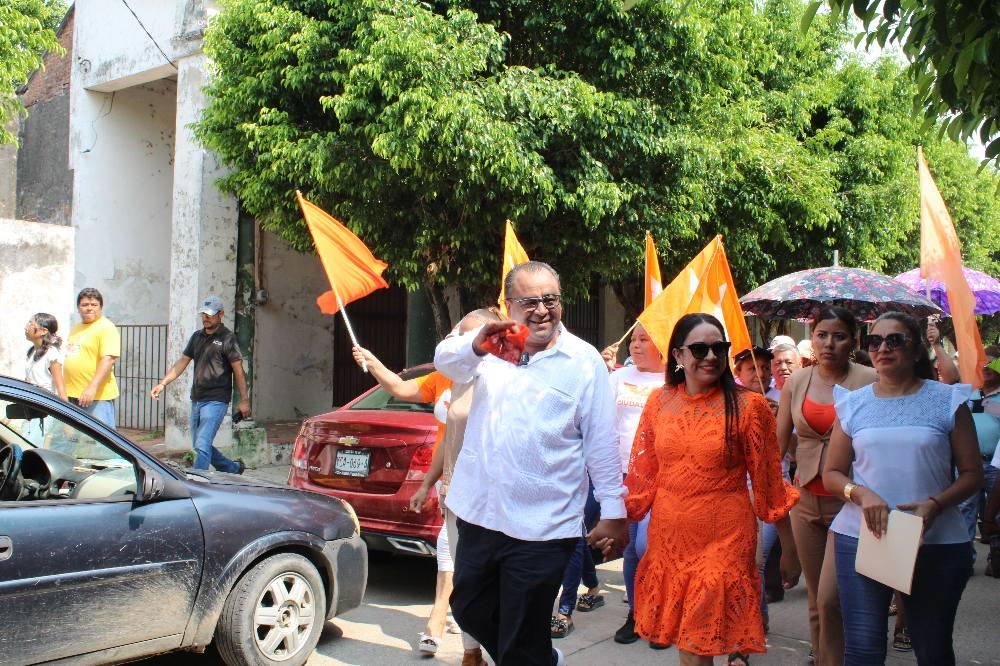 Alcalde de Otatitlán se separa de MC y se declara independiente
