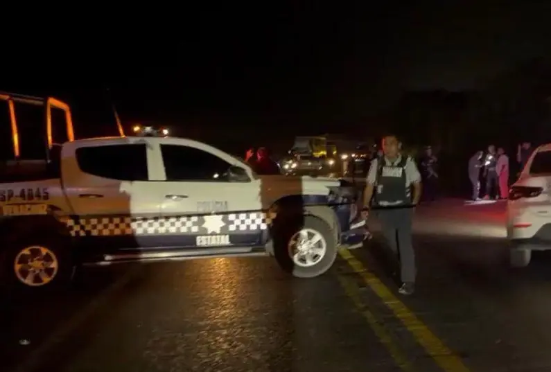 Asesinan a dos trabajadores contratados por la CFE en la México-Tuxpan