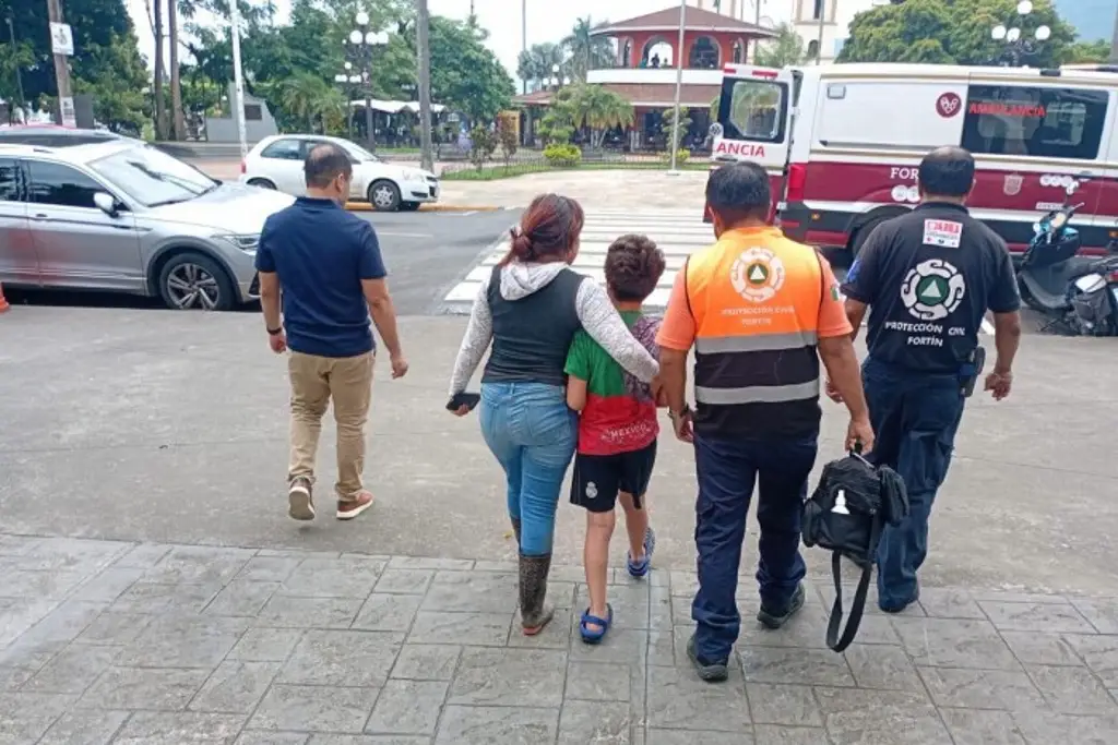 Rescatan a menor tras supuesto secuestro virtual en Fortín de la Flores