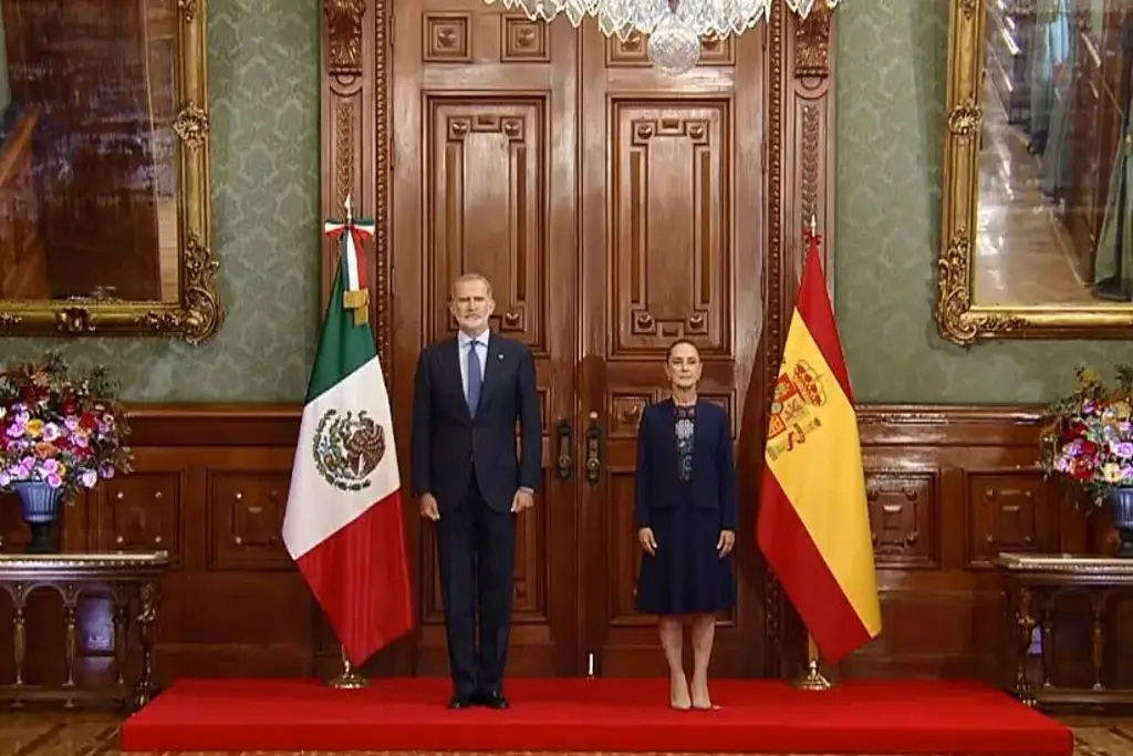 Llega el rey Felipe VI de España a Palacio Nacional; se reúne con Sheinbaum