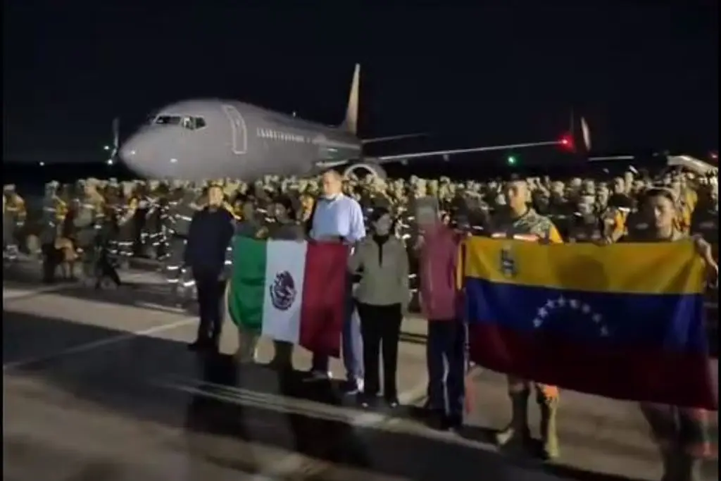 Llegan brigadistas mexicanos y de otros países a Venezuela para rescatar personas